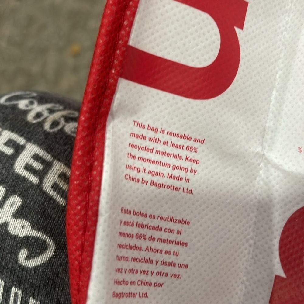 Lululemon Red Tote Bags only 3 left $10.00 each - Picture 2 of 3